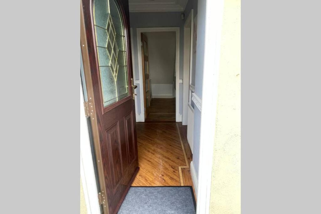 Detached Bungalow II Big Garden II Pet Friendly Villa Hednesford Eksteriør billede
